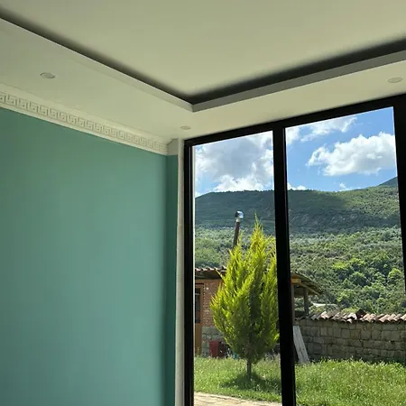 Gasthuis Farm River And Kanoe